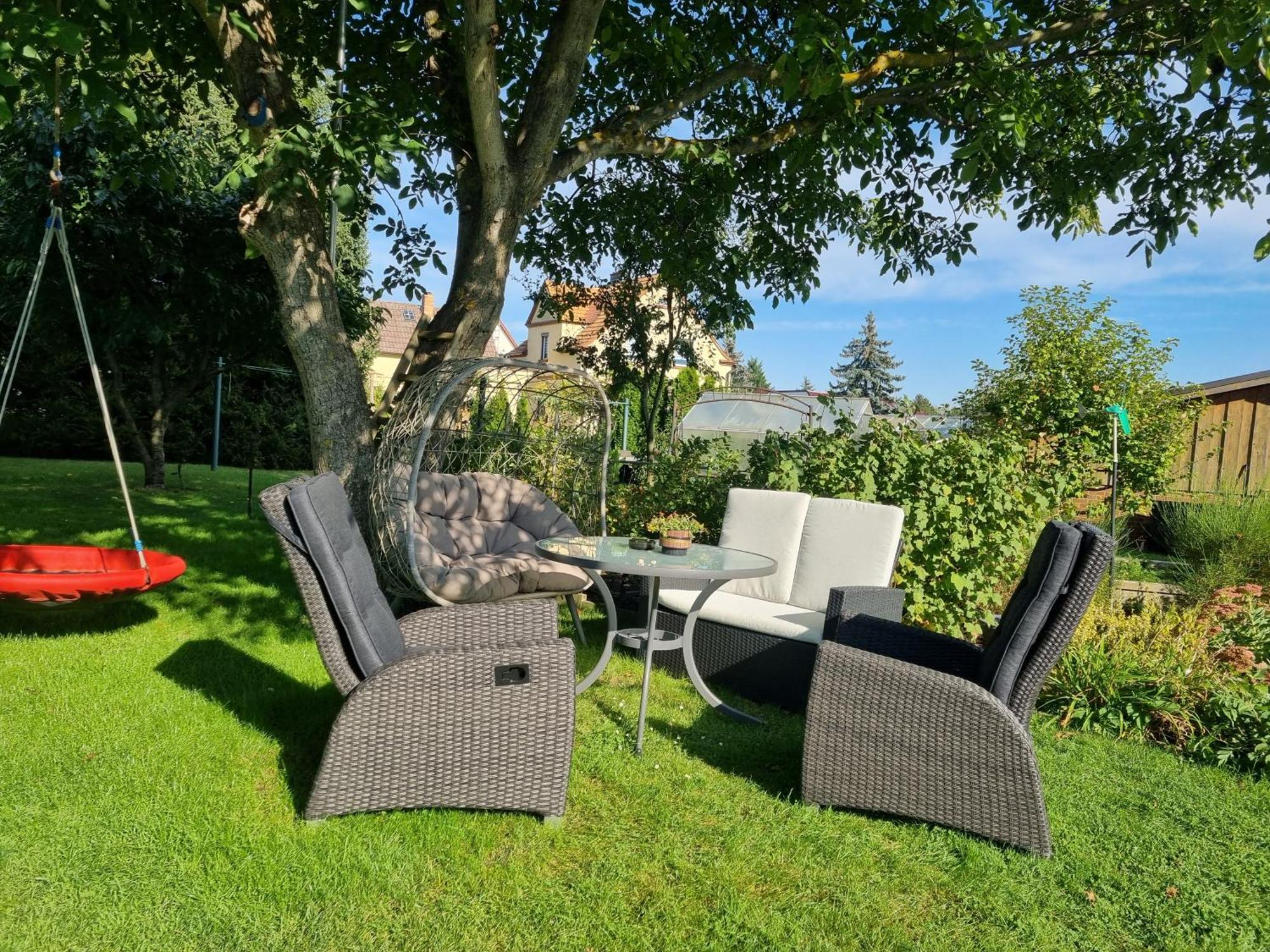 Ferienwohnung *Zur Weinbergstrasse* Lauta Buitenkant foto